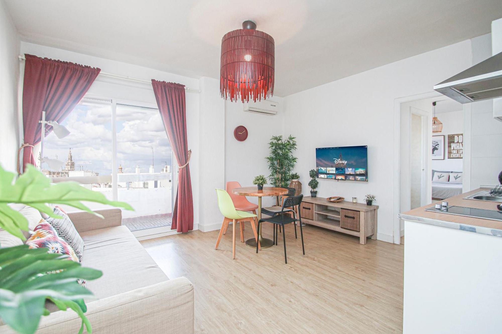 סביליה Stunning Apt W Views To Giralda - 15 Minutes Walk מראה חיצוני תמונה